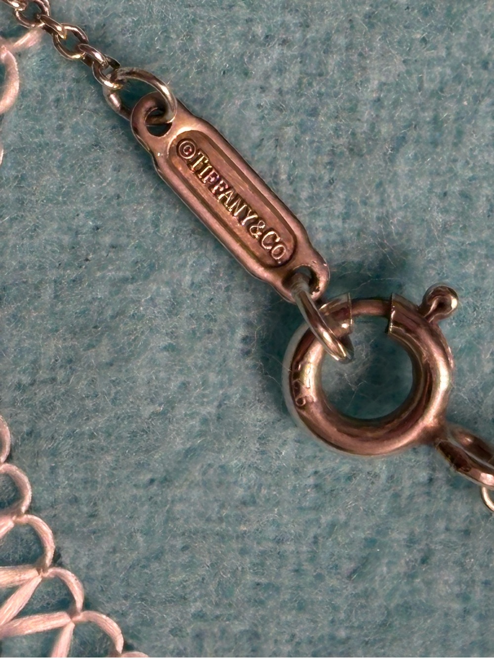 Authentic, RARE Tiffany & Co Ribbon Heart Tag Neclace - Picture 5 of 6